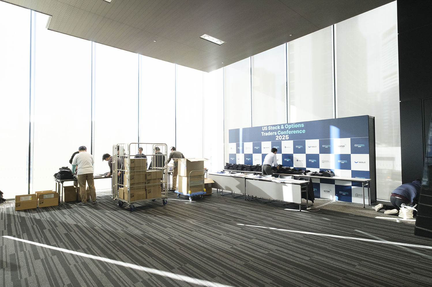 チームで働く様子